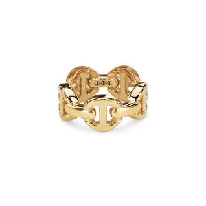Dame Classic Tri-Link Ring in Yellow Gold
