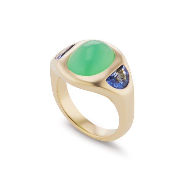 Three Stone Gypsy Ring in 18K Yellow Gold with Chrysoprase and Blue Sapphires