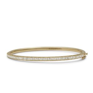 Shared Prong Diamond Baguette Bangle