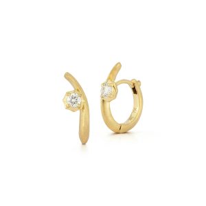 Sophisticate Curve Huggies in 18K Yellow Gold