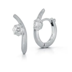 Sophisticate Curve Huggies in 18K White Gold