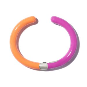 Enamel Hinged Cuffling in Tacky and Fuschia